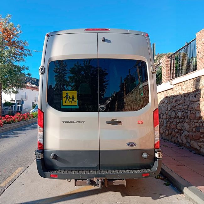 Alquiler de minibús con conductor